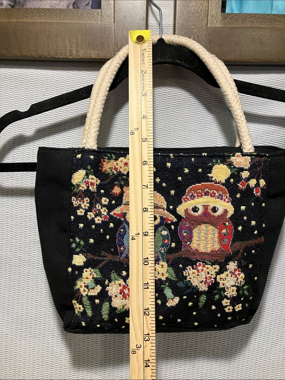 Black Owl Tapestry Tote with Cream Rope Handles - Picture 4 of 8